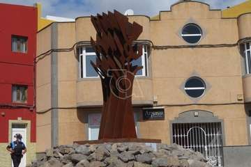 Telde brinda un homenaje a sus sanitarios/TA/Acfi Press.